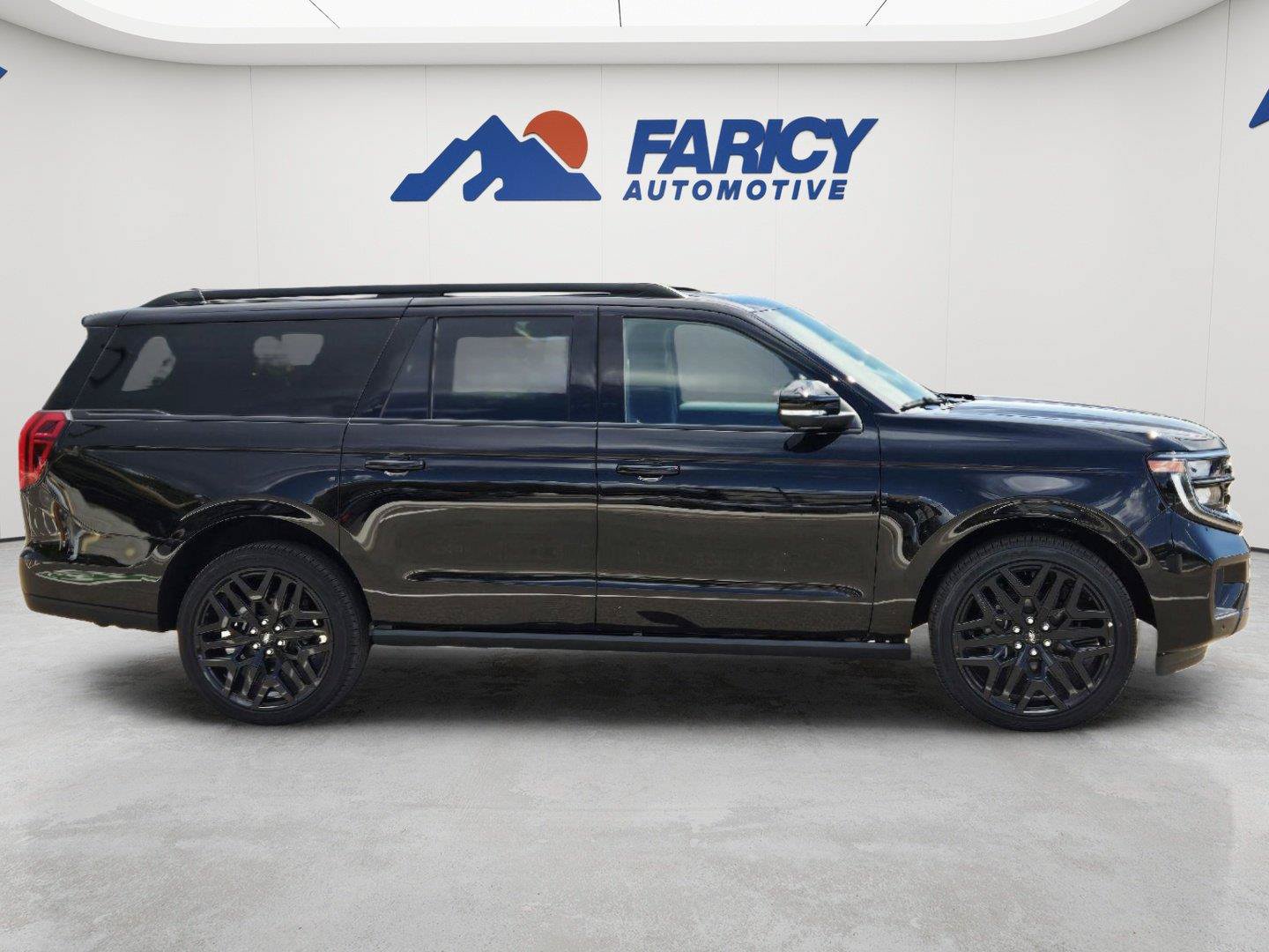 New 2026 Ford Expedition Max Platinum w/ Stealth Performance Package AWD/4WD image 4