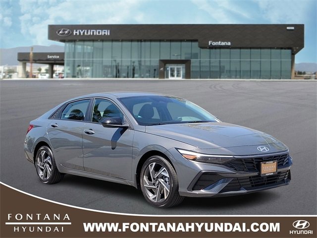 New 2025 Hyundai Elantra SEL