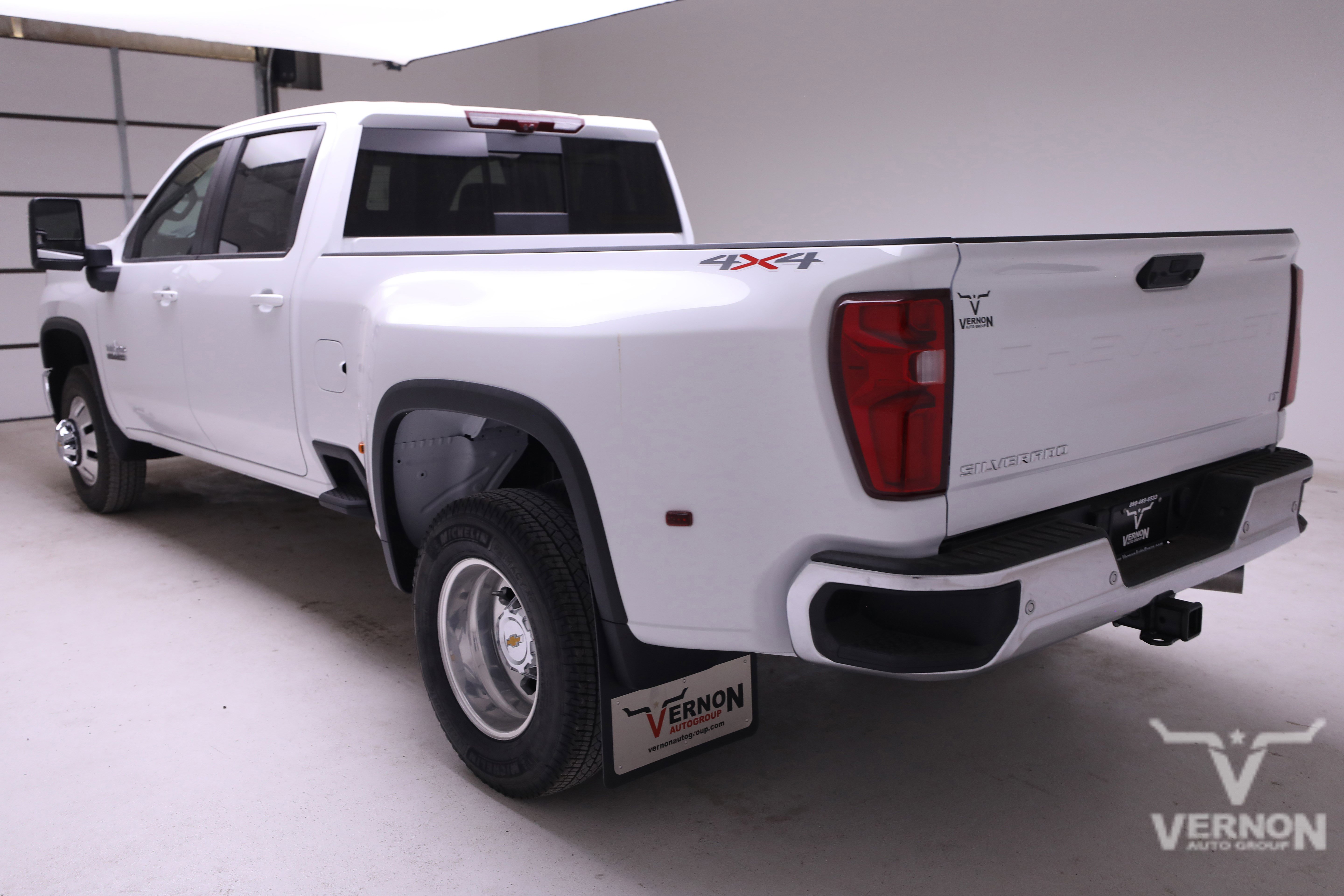 New 2026 Chevrolet Silverado 3500 LT w/ Texas Edition image 3