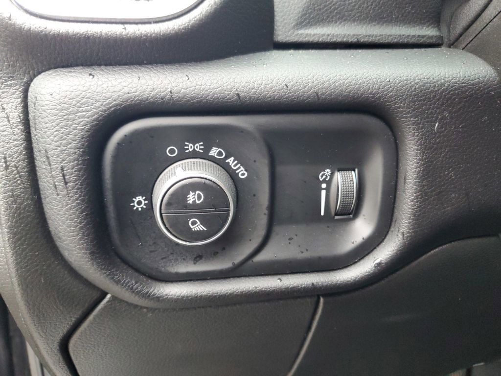 Used 2024 RAM 2500 Big Horn w/ Bed Utility Group image 11