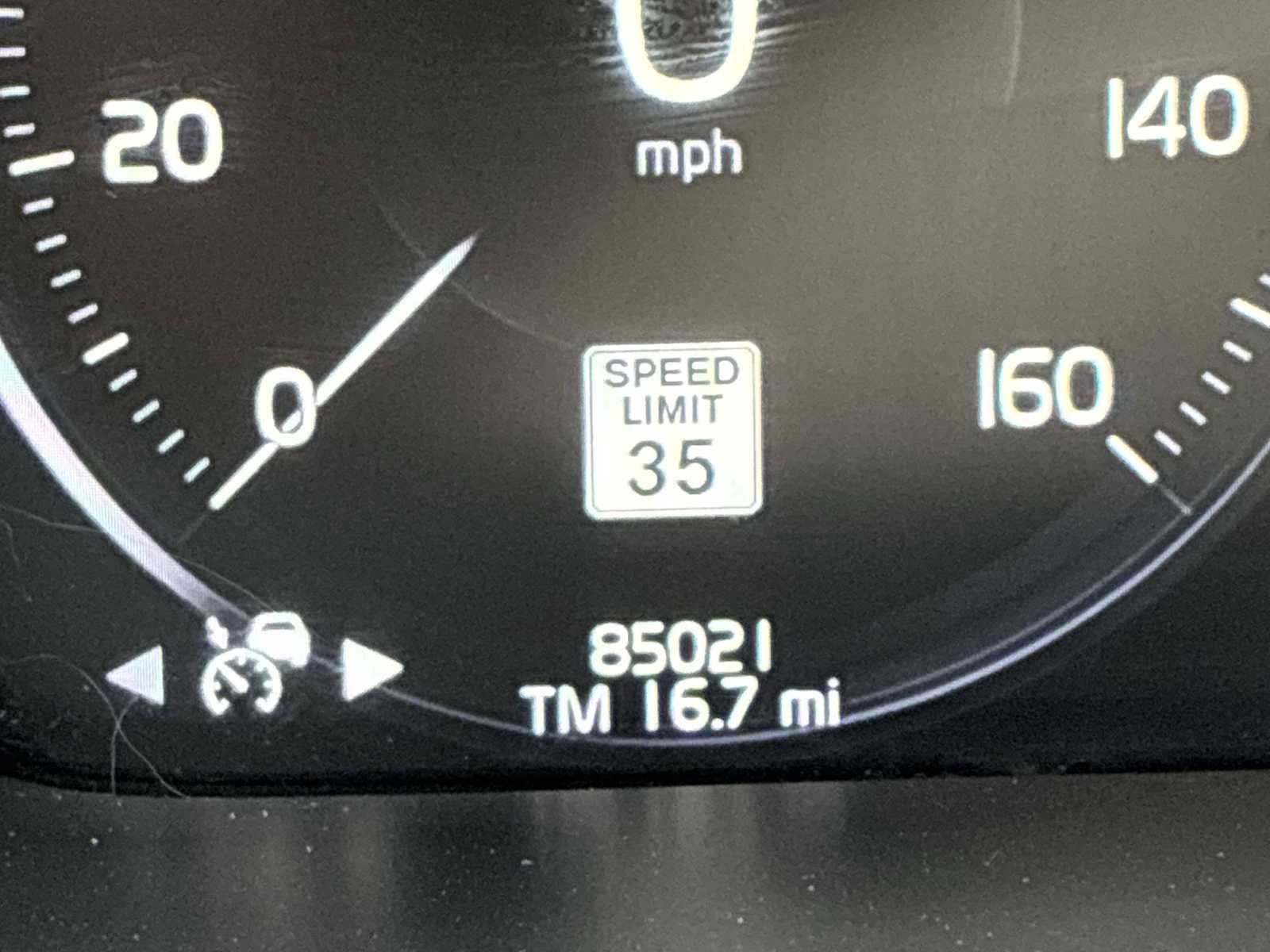 Used 2017 Volvo XC90 T6 Inscription w/ Vision Package image 14