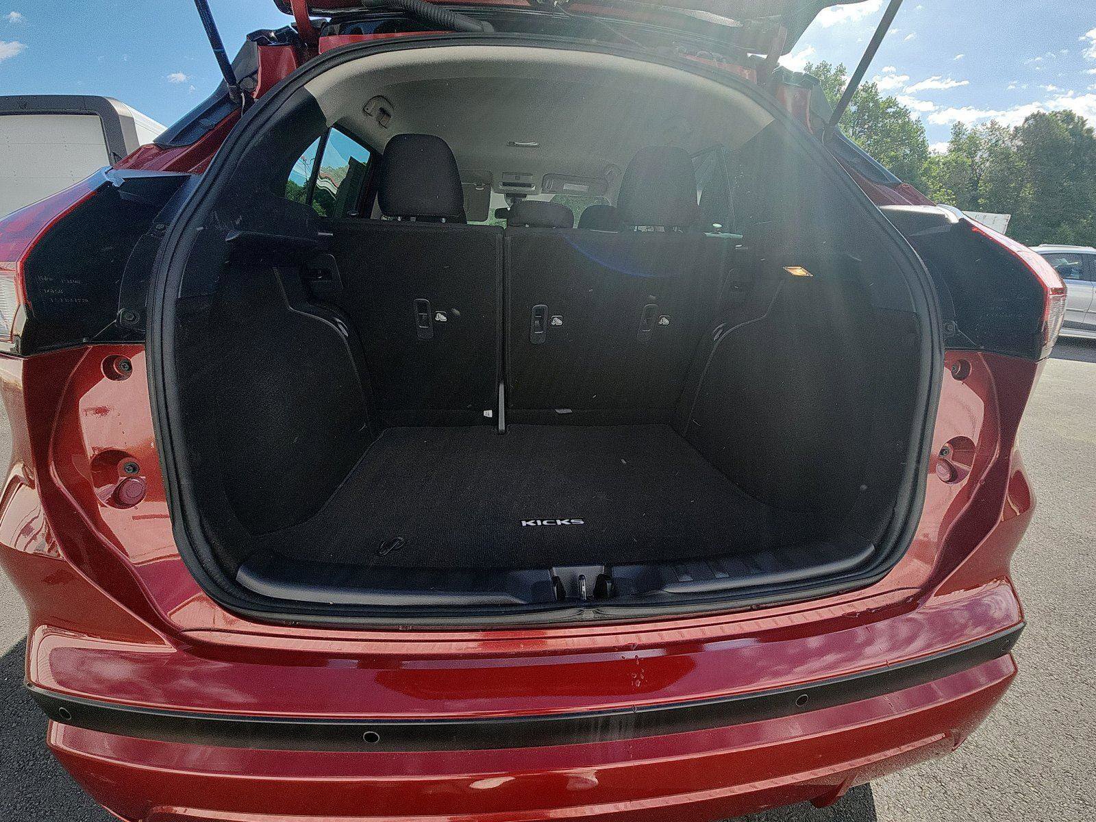 Used 2024 Nissan Kicks SV FWD image 25