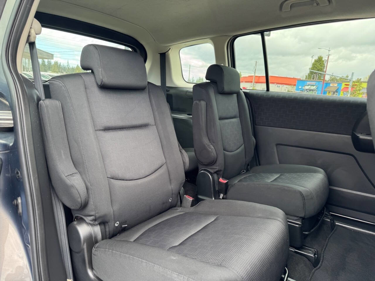 Used 2010 MAZDA MAZDA5 Sport image 20