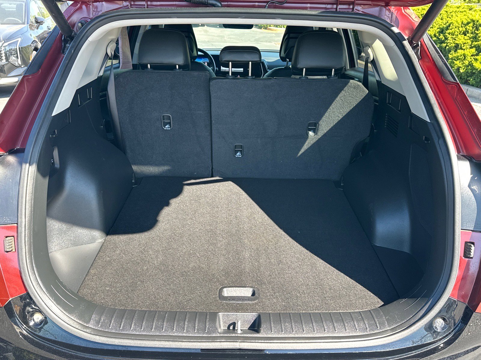 Certified 2024 Kia Sportage SX image 17