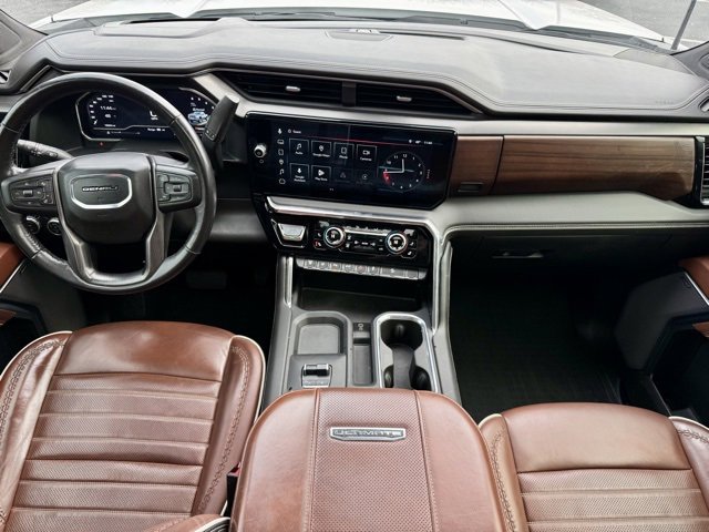 Used 2024 GMC Sierra 2500 Denali Ultimate w/ Max Trailering Package image 25