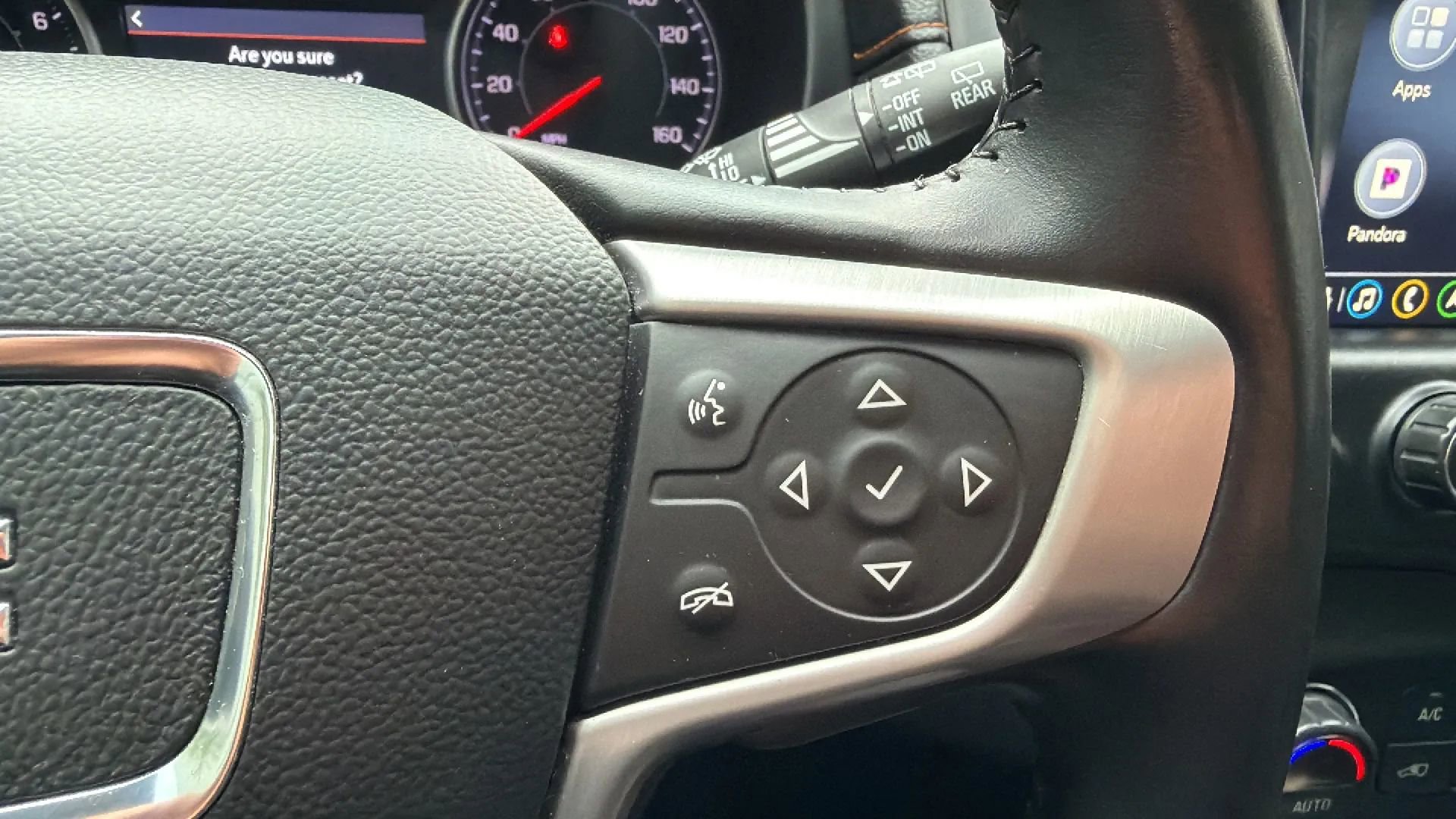 Used 2021 GMC Terrain SLT w/ Infotainment Package II AWD/4WD image 11