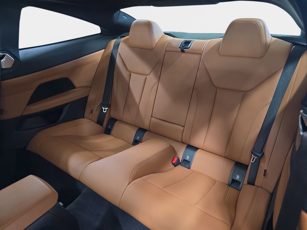Used 2024 BMW 430i Coupe w/ Convenience Package RWD image 14