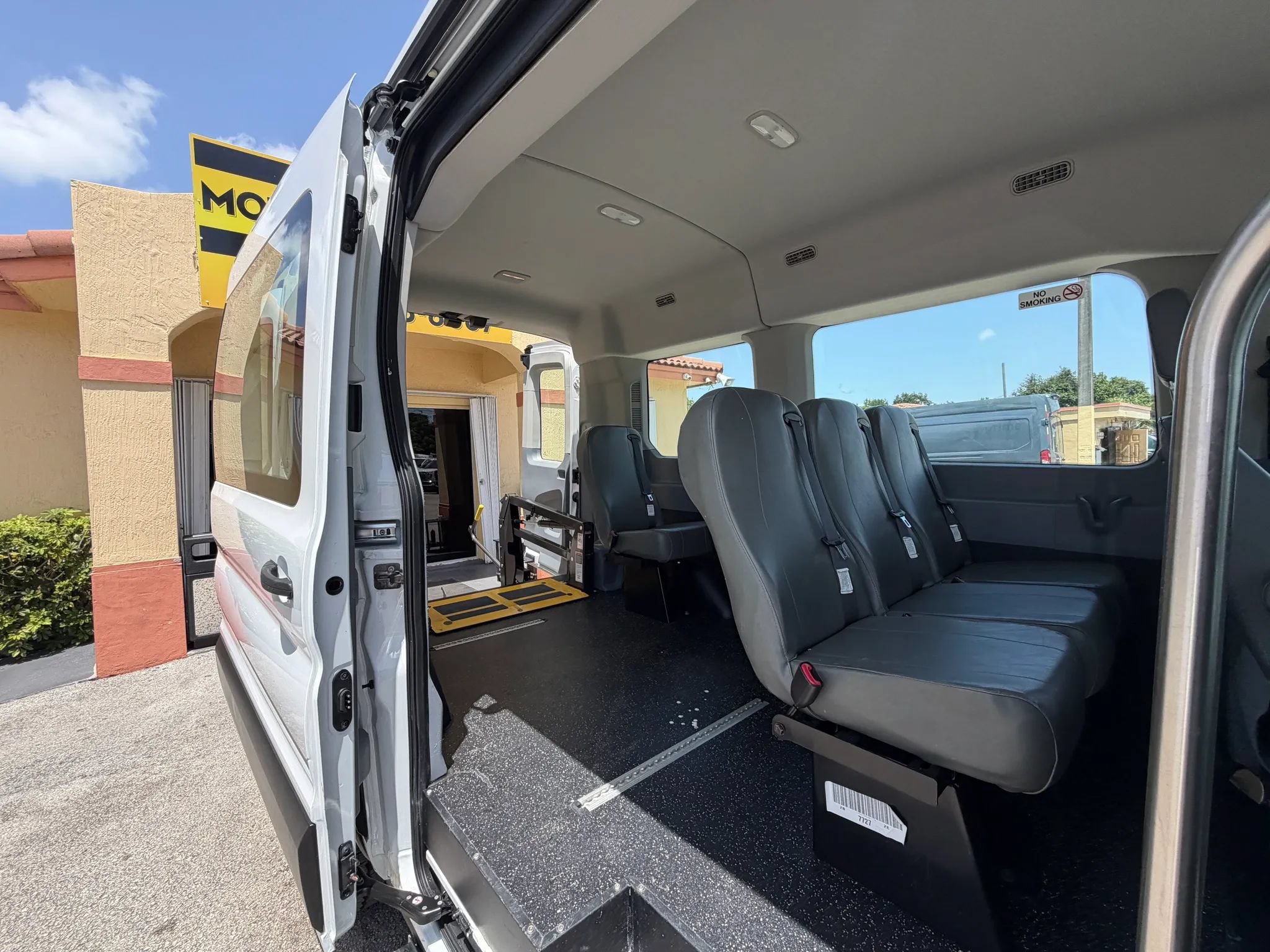 Used 2019 Ford Transit 150 XL RWD image 2