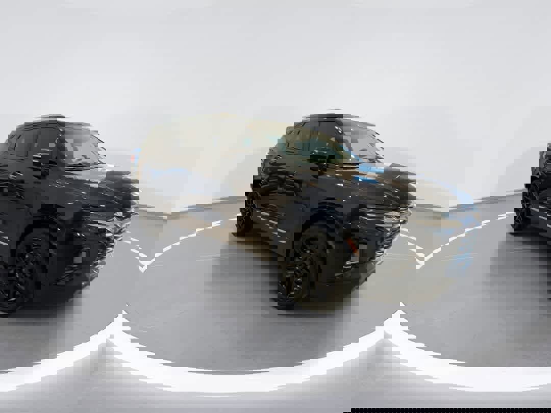 Used 2021 Chevrolet Blazer Premier w/ LPO, Black Accent Package image 2