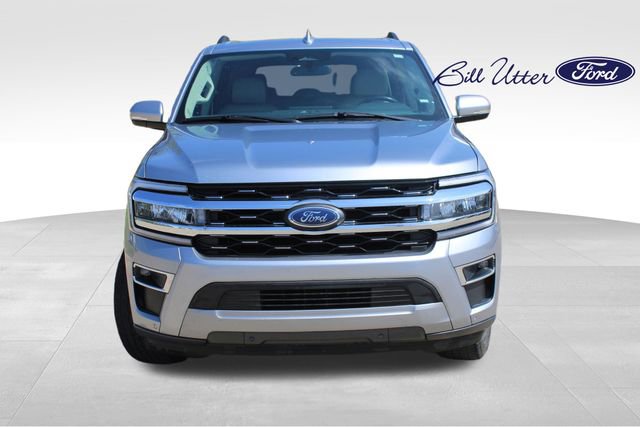 Used 2024 Ford Expedition Limited image 2