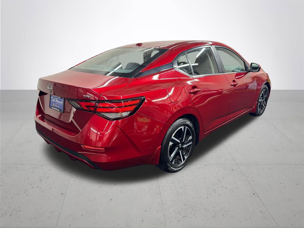Used 2024 Nissan Sentra SV image 7