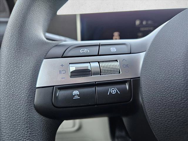 Certified 2025 Hyundai Tucson SE image 15