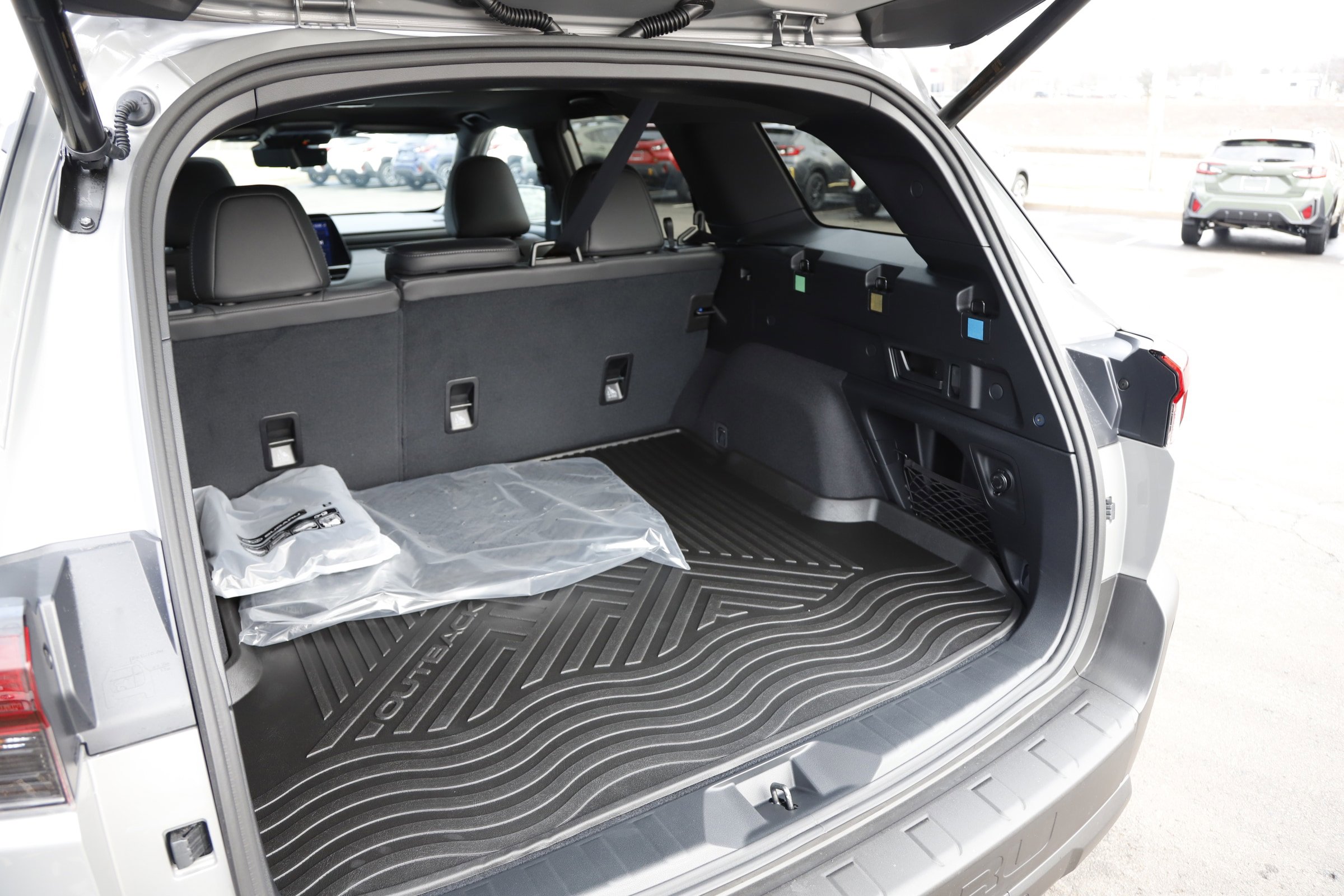 New 2026 Subaru Outback Touring AWD/4WD image 5