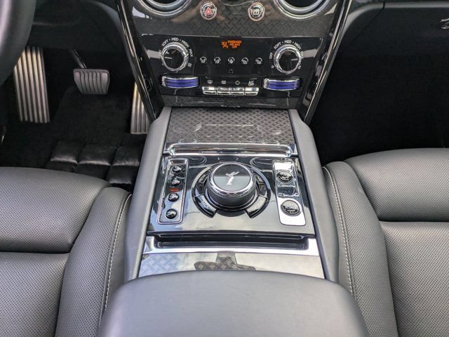 Used 2023 Rolls-Royce Cullinan Black Badge w/ Driver's Package AWD/4WD image 24