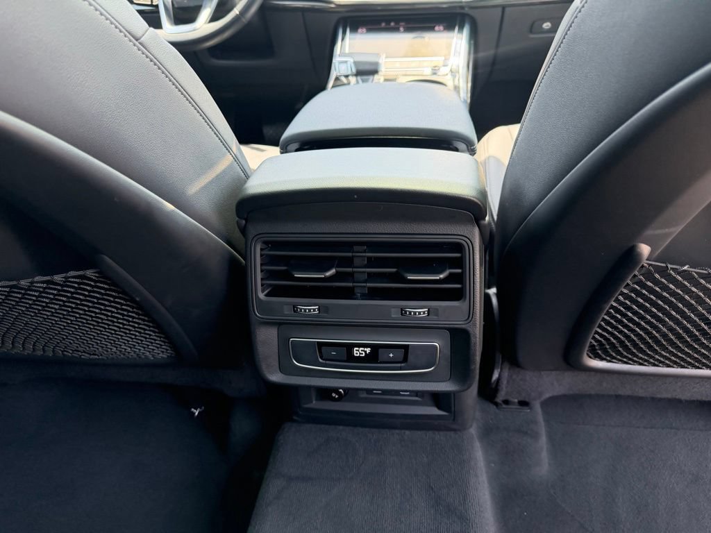 Used 2025 Audi Q7 3.0T Premium Plus AWD/4WD image 35