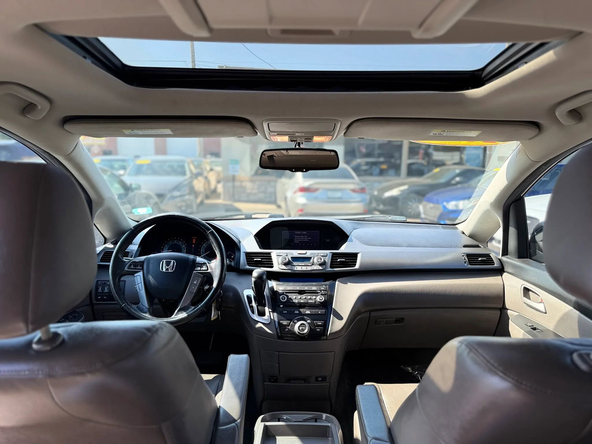 Used 2013 Honda Odyssey Touring Elite image 36