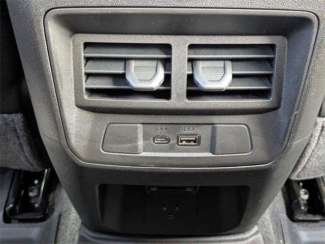 New 2025 GMC Canyon Elevation w/ Convenience Package image 17