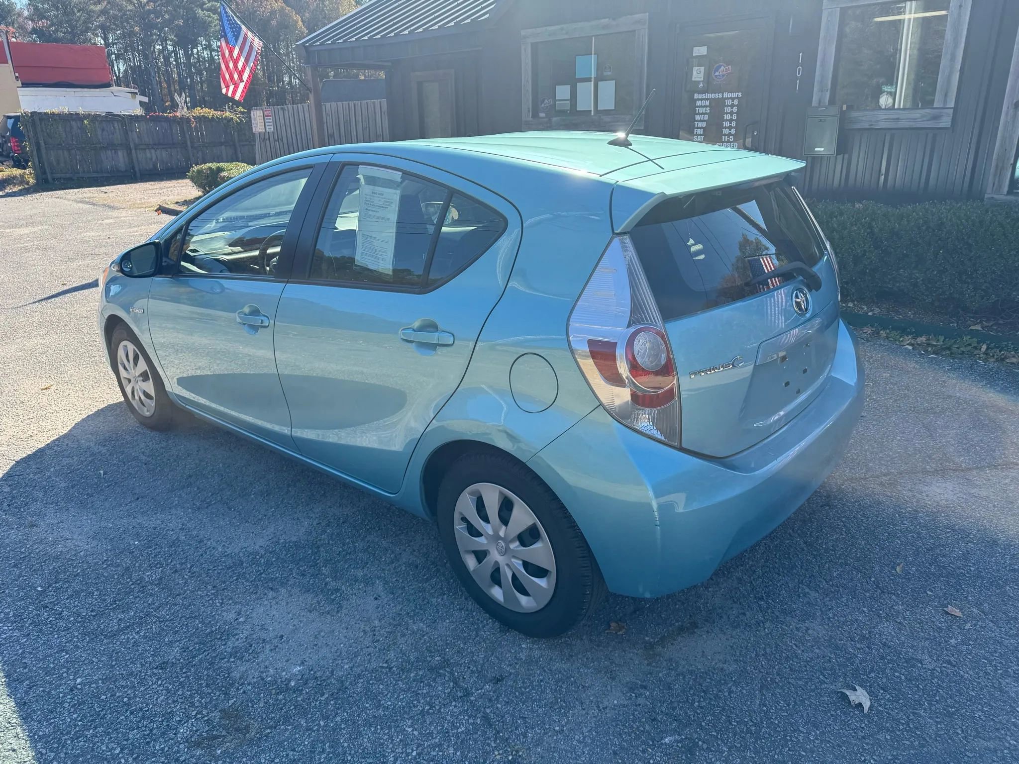 Used 2013 Toyota Prius C Three image 7