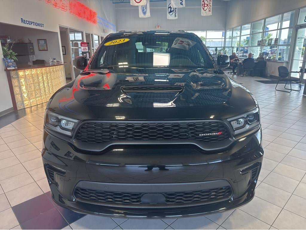 Used 2023 Dodge Durango GT AWD/4WD image 2