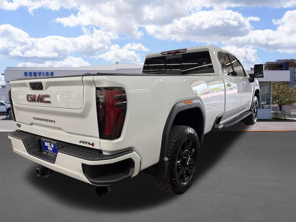 Used 2024 GMC Sierra 3500 AT4 w/ AT4 Premium Plus Package AWD/4WD image 3