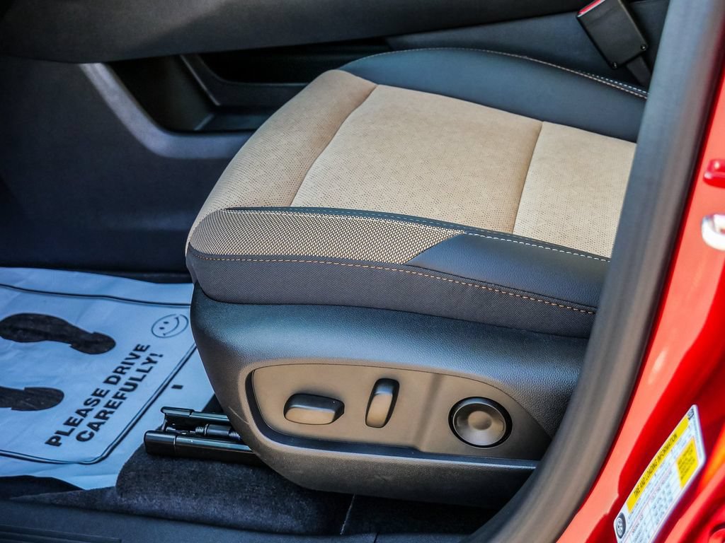 New 2027 Chevrolet Equinox ACTIV FWD image 31
