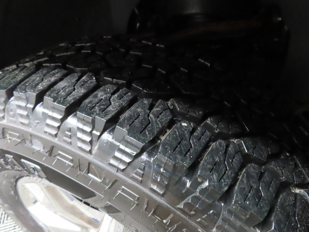 Used 2023 Ford F150 XLT w/ XTR Package image 8