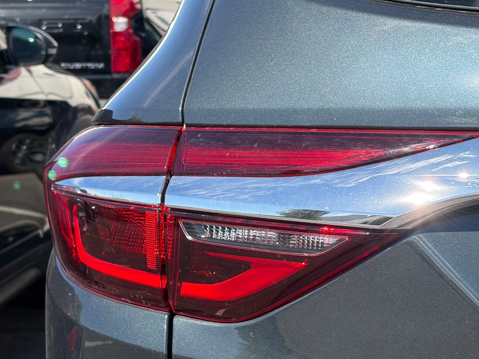 Used 2019 Buick Enclave Avenir w/ Avenir Technology Package AWD/4WD image 9