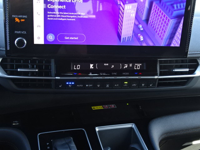 New 2026 Toyota Sienna Platinum AWD/4WD image 21