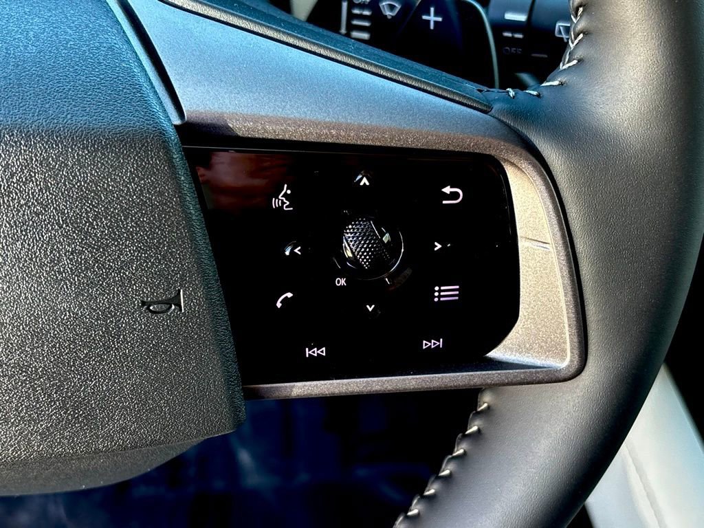 New 2025 Nissan Murano SV image 17