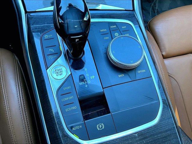 Used 2020 BMW 330i Sedan w/ Convenience Package image 24