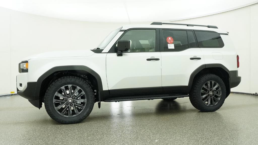 New 2027 Toyota XLT RWD image 21
