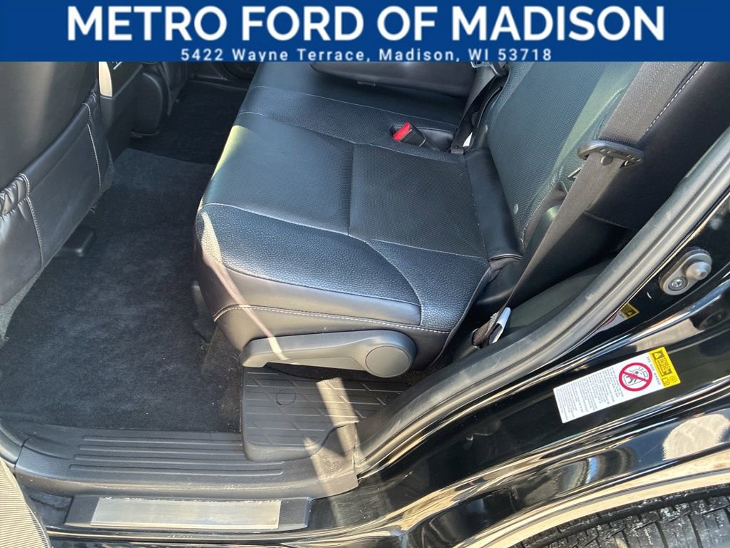 Used 2016 Lexus GX 460 image 38