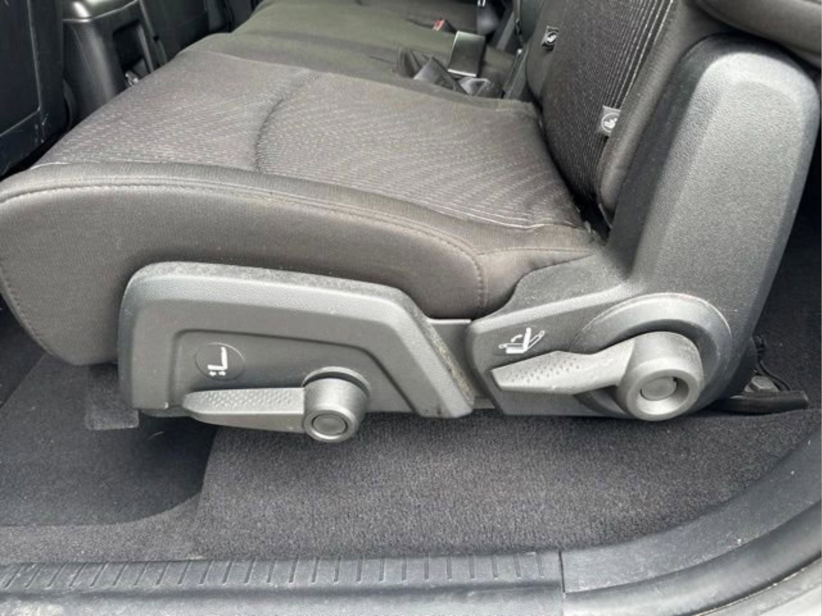 Used 2017 Dodge Journey SXT w/ Premium Group FWD image 23