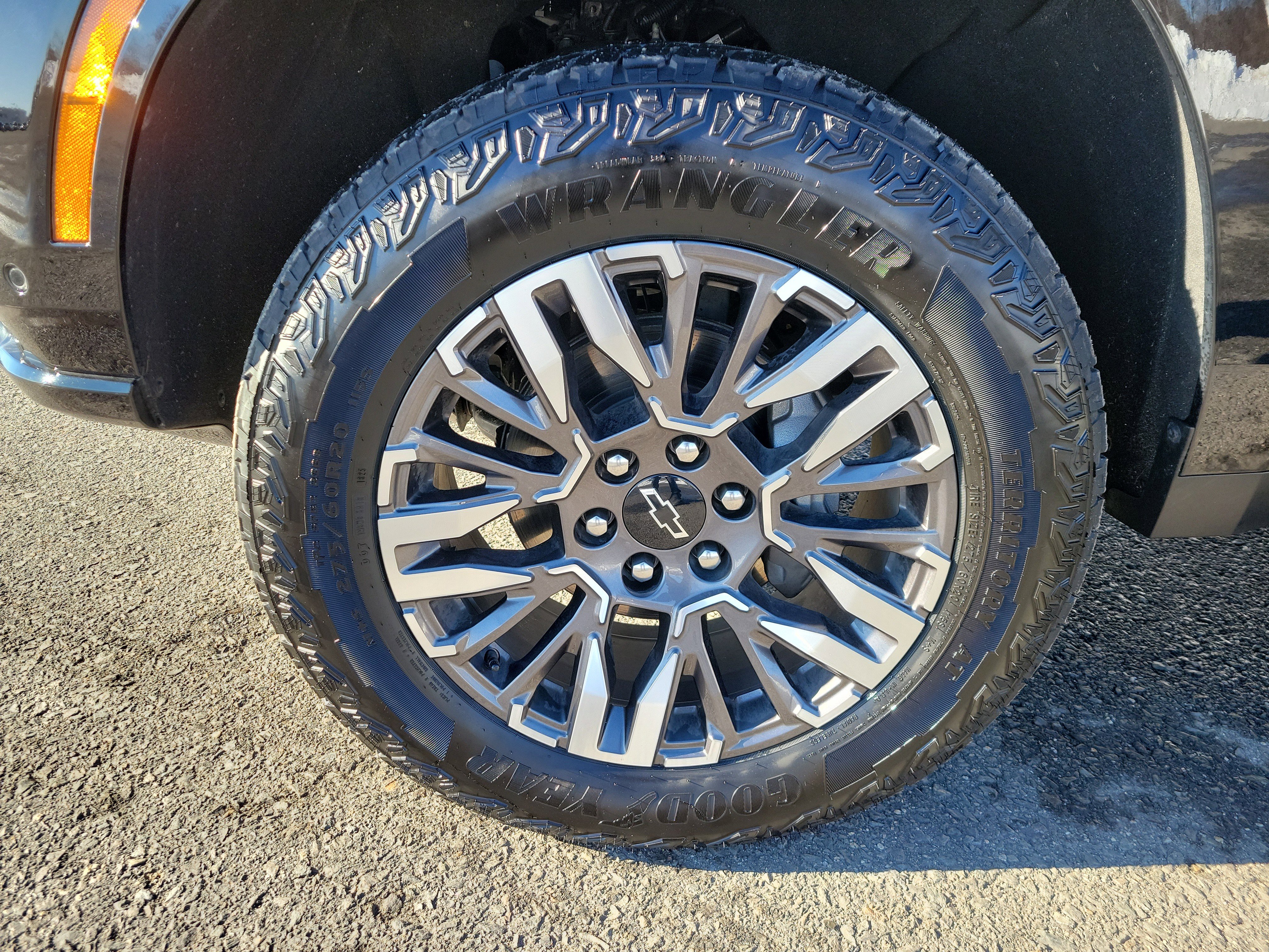 Certified 2025 Chevrolet Tahoe Z71 image 12