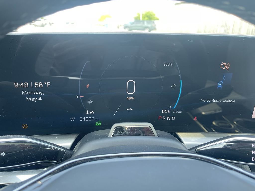 Certified 2024 Cadillac Lyriq Luxury AWD/4WD image 12