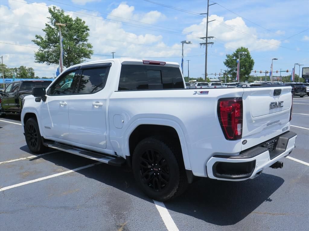 Used 2024 GMC Sierra 1500 Elevation w/ Elevation Premium Package AWD/4WD image 5