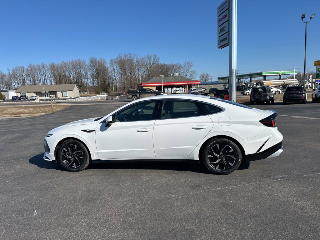 Used 2025 Hyundai Sonata SEL image 6