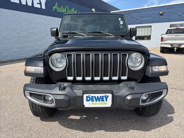 Used 2018 Jeep Wrangler Unlimited Sahara AWD/4WD image 8