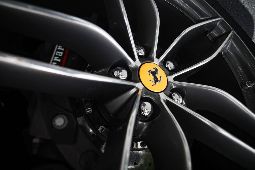 Certified 2019 Ferrari 488 Spider RWD image 16