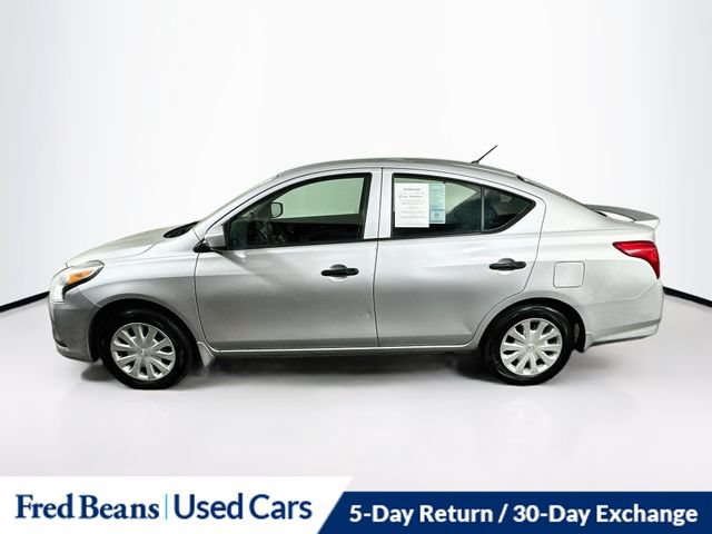 Used 2016 Nissan Versa S Plus FWD image 5
