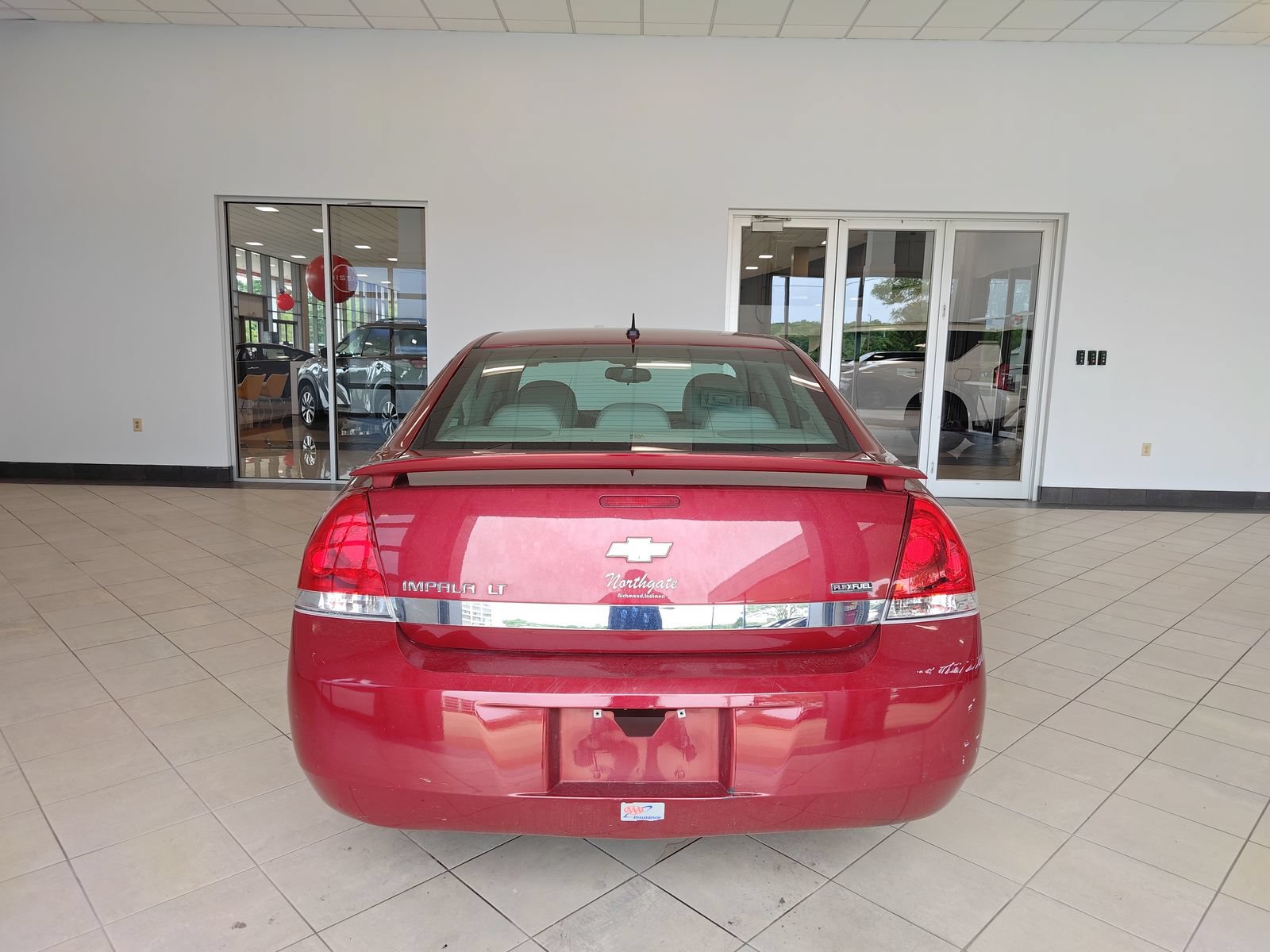 Used 2009 Chevrolet Impala LT w/ Luxury Edition Package FWD image 4