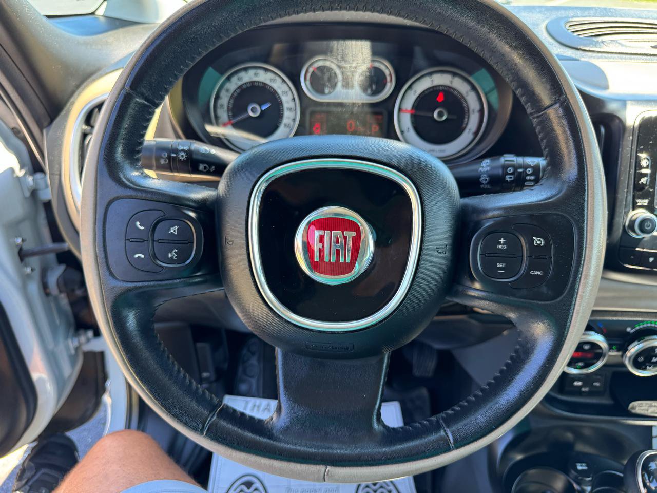 Used 2014 FIAT 500L Lounge FWD image 41