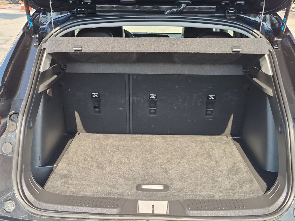 Used 2026 Chevrolet Trax LT FWD image 29