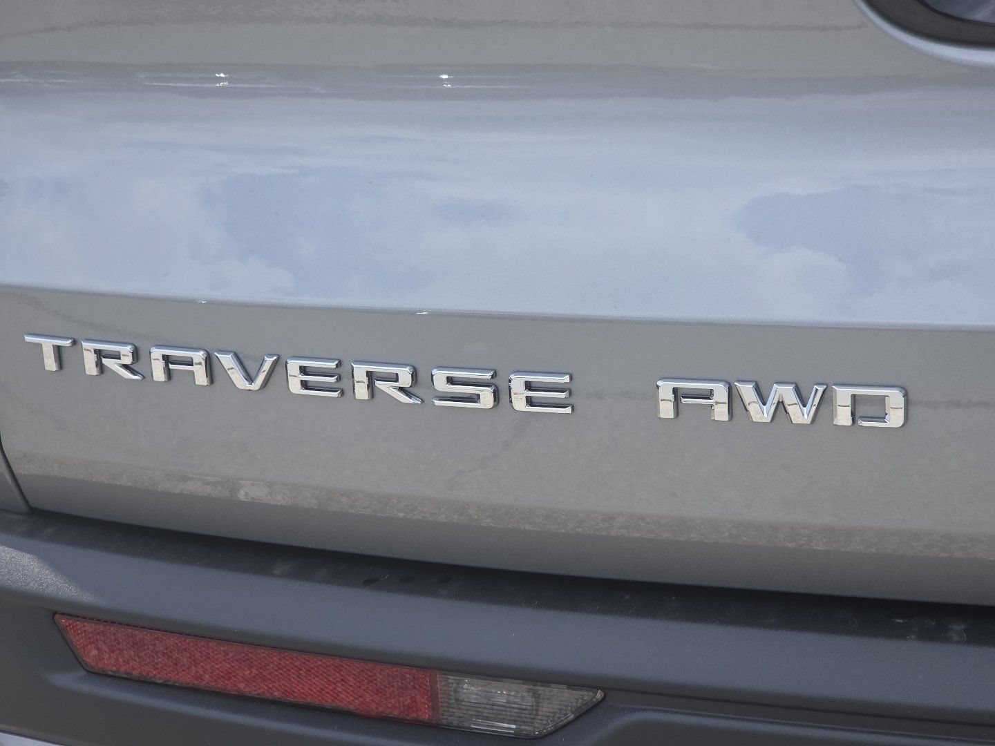 New 2026 Chevrolet Traverse LT w/ Enhanced Driving Package AWD/4WD image 7