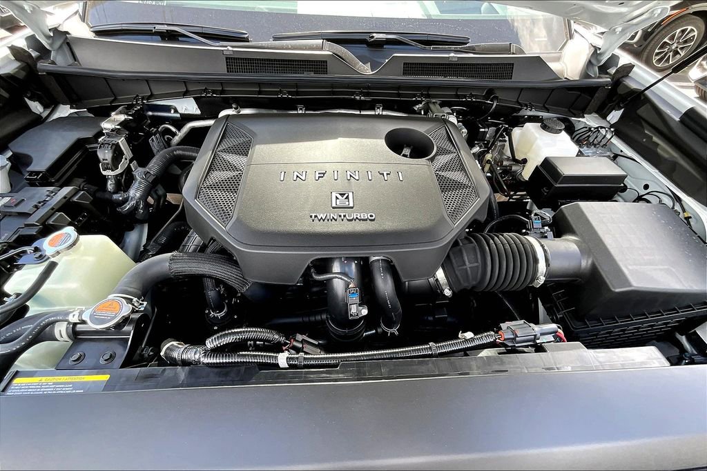 New 2026 INFINITI QX80 4WD w/ Sport Exterior Package image 16