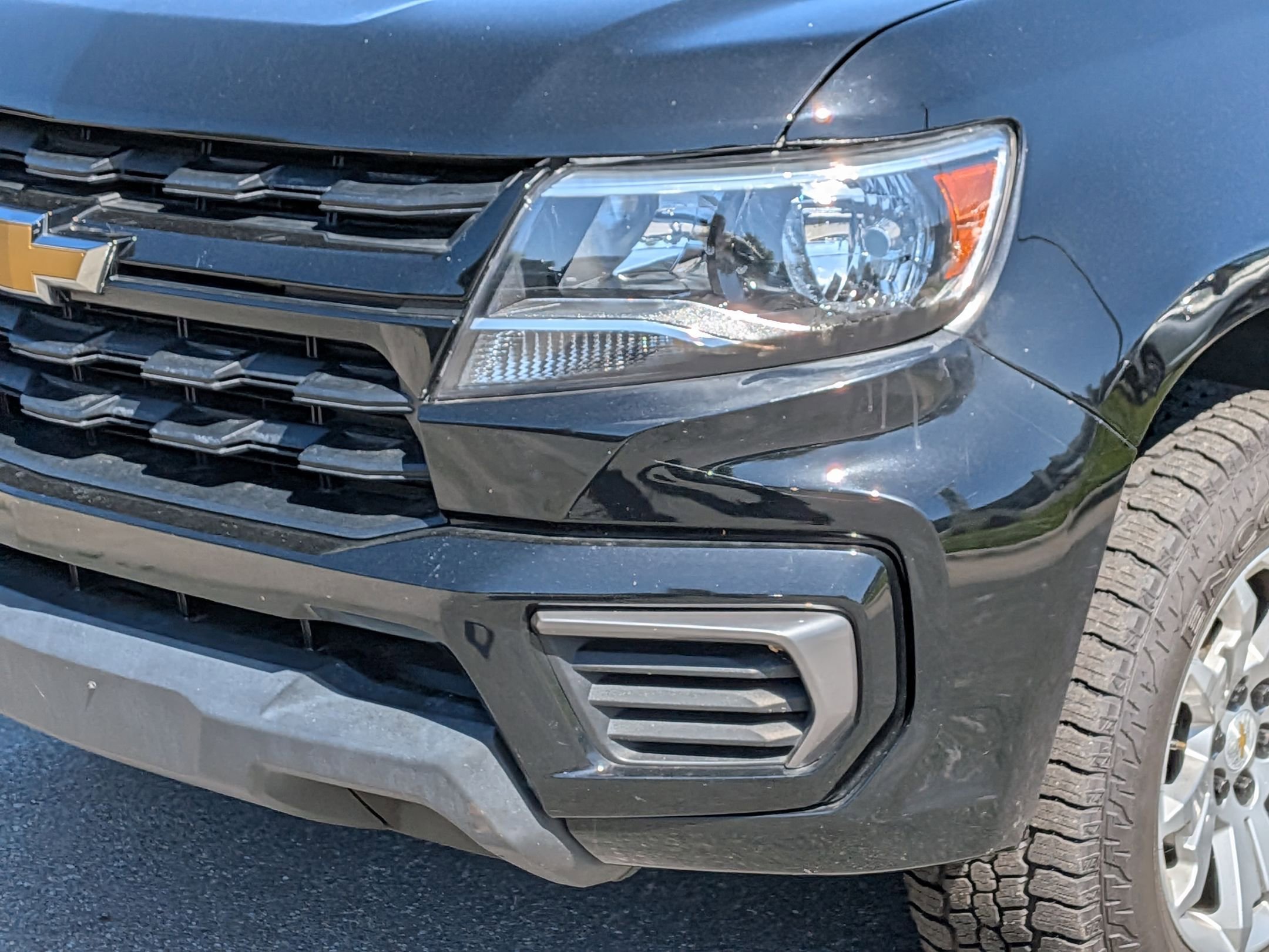 Used 2021 Chevrolet Colorado LT image 9