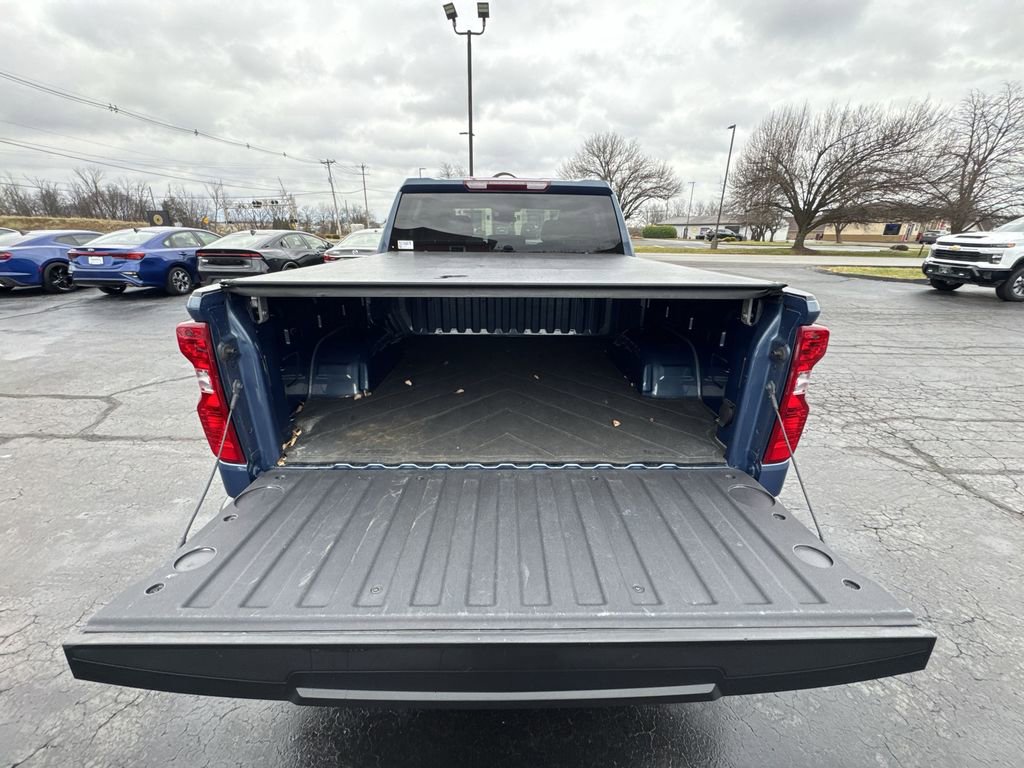 Used 2024 Chevrolet Silverado 1500 LT image 23