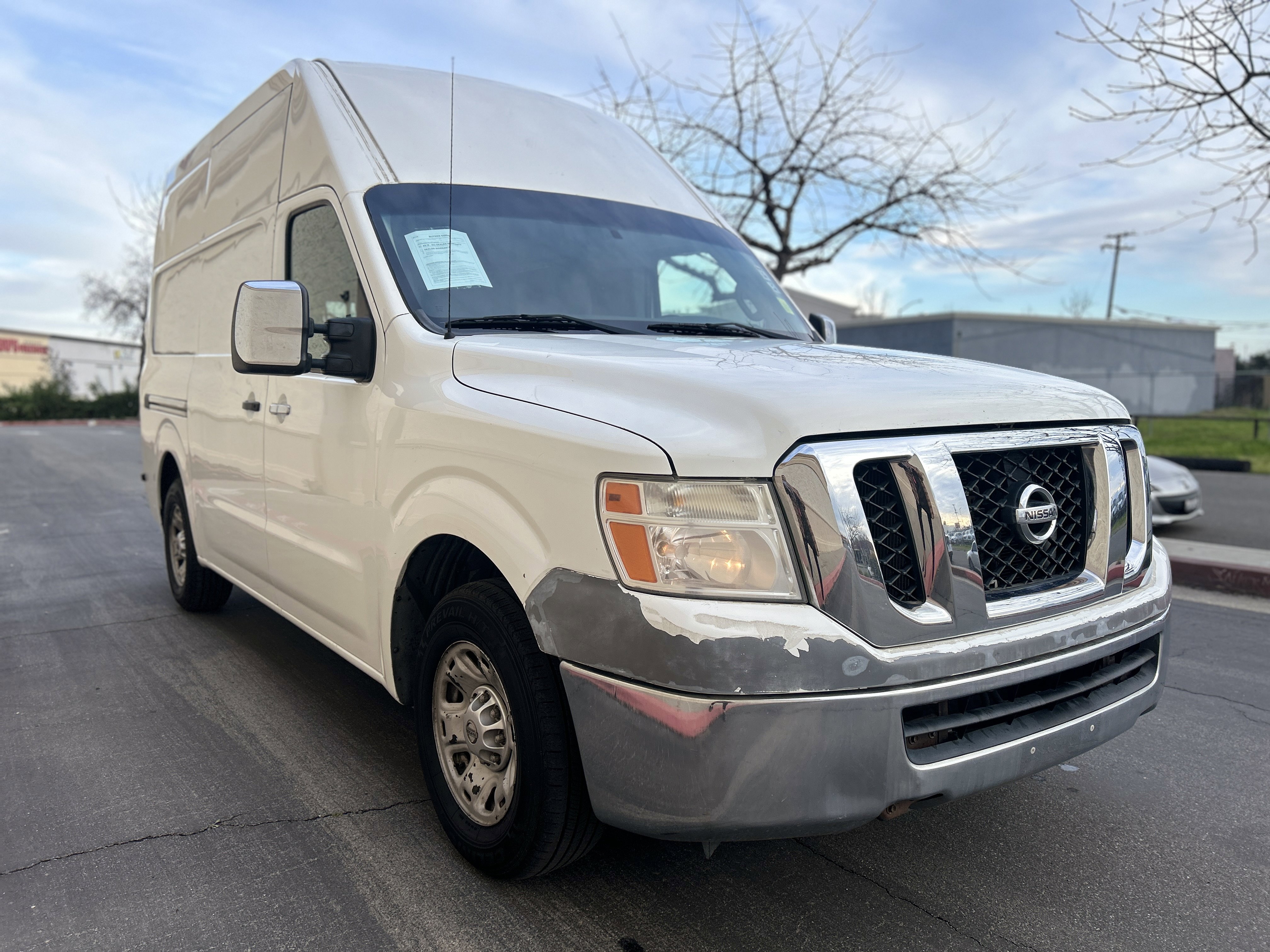 Used 2014 Nissan NV 2500 SV image 16
