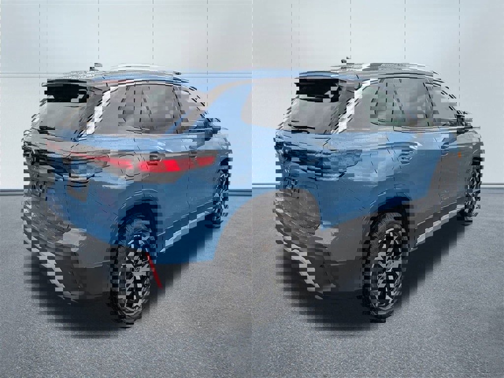 New 2025 Volkswagen Tiguan SE image 3
