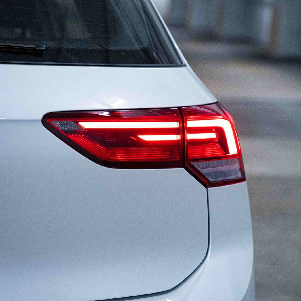 New 2026 Volkswagen GTI SE FWD image 5